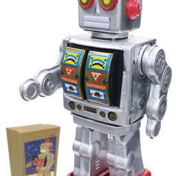 TTA0345-Silver-Mr-D-Cell-Robot-01