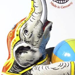 TTA0619-elephant-aviators-germany-3