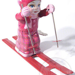 p002-ski-girl__38242
