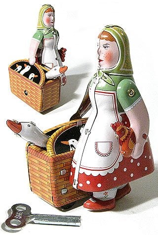 tta7960_woman_goose_rooster__29099