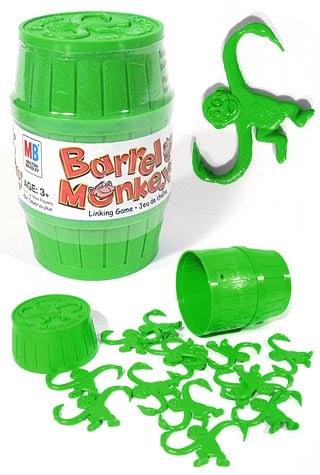 tta1135_barrel_monkeys_green__67559