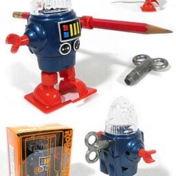 tta0475_robby_blue_sharpener__08949