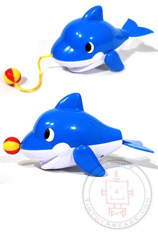 tta1212_dolphin_pull_string__70596