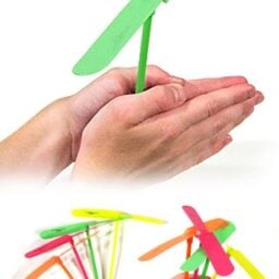 tta1722_hand_propeller_toy__01078