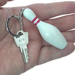 TTA2288-Bowling-Pin-Keyring-01