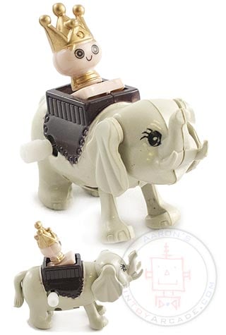 tta2424_royal_randi_rides_elephant__76541