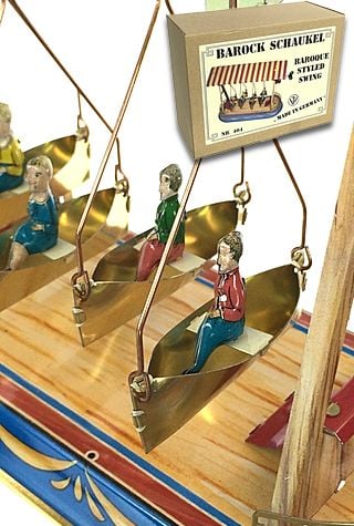 TTA3738-Baroque-Golden-Swing-Ride-German-03