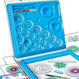 TTA3848-Spirograph-Deluxe-Set-03