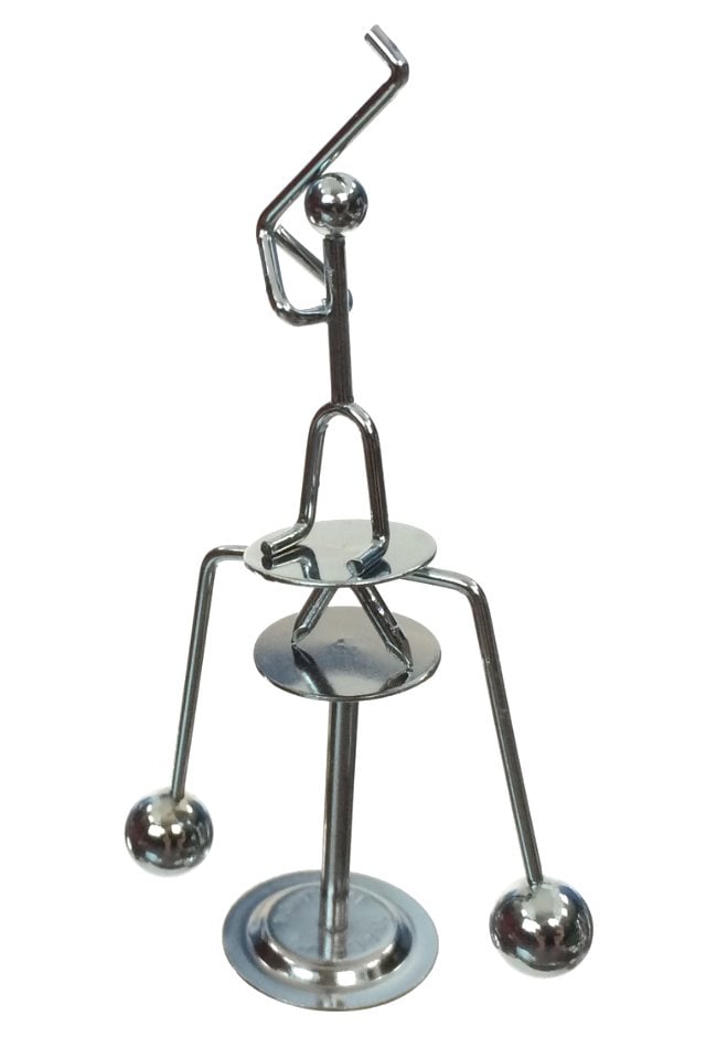 TTA4821-Golfer-Balances-01