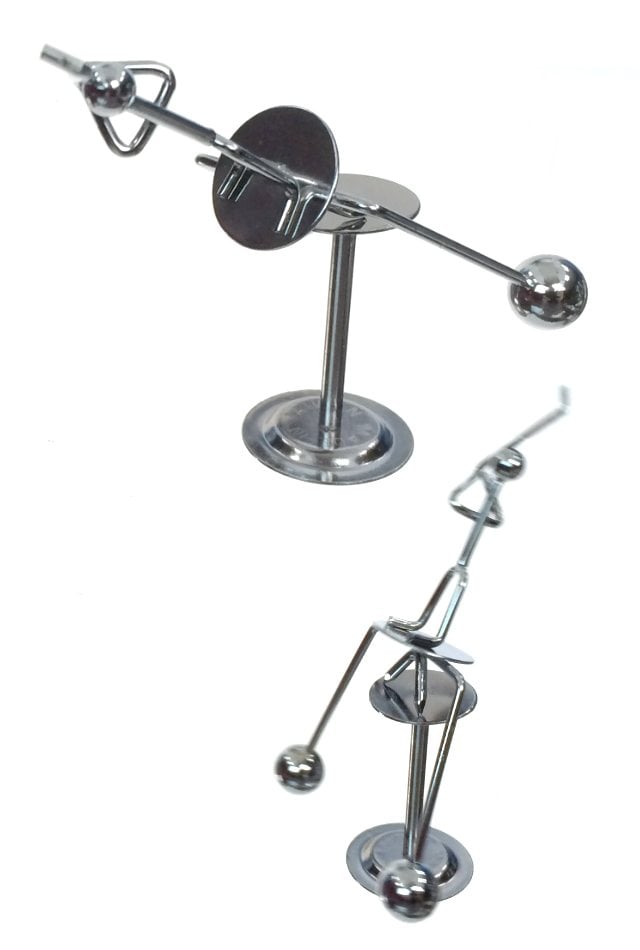 TTA4821-Golfer-Balances-03