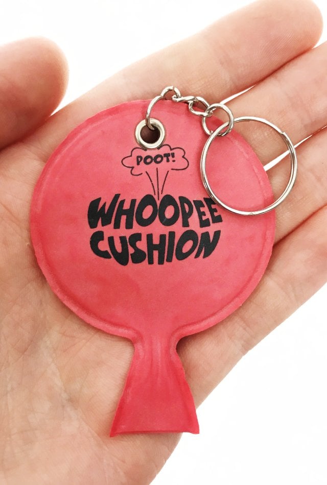 TTA5531-Whoopee-Cushion-Smallest-03