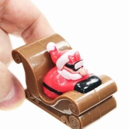 TTA5654-Santa-Sleigh-Pullback-03