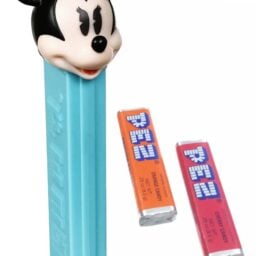 TTA5873-Steamboat-Minnie-Pez-01
