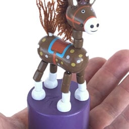 TTA5906-Hairy-Horse-Thumb-Puppet-01
