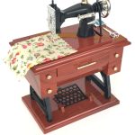 TTA5949-Sewing-Machine-Music-Box-03