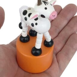 TTA5962-Cute-Spotted-Cow-Thumb-Puppet-03