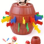 TTA5994-Pirate-Pop-Up-Barrel-Game-01