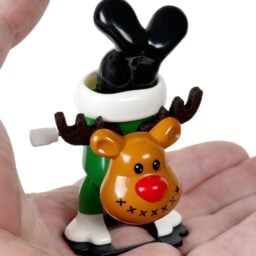 TTA6086-Reindeer-Handstand-Windup-02