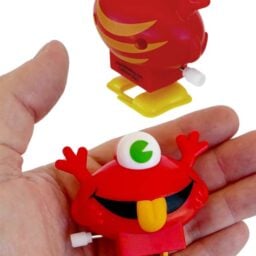 TTA6116-Red-Monster-Windup-02