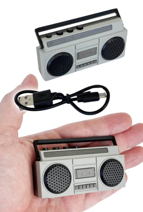 TTA6132-Boom-Box-Worlds-Smallest-01