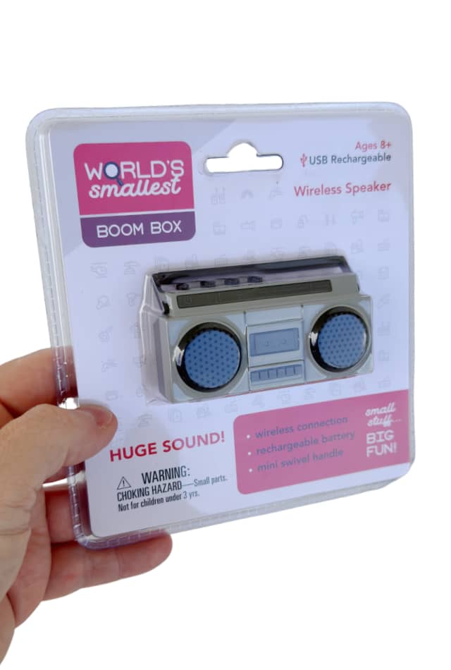 TTA6132-Boom-Box-Worlds-Smallest-03