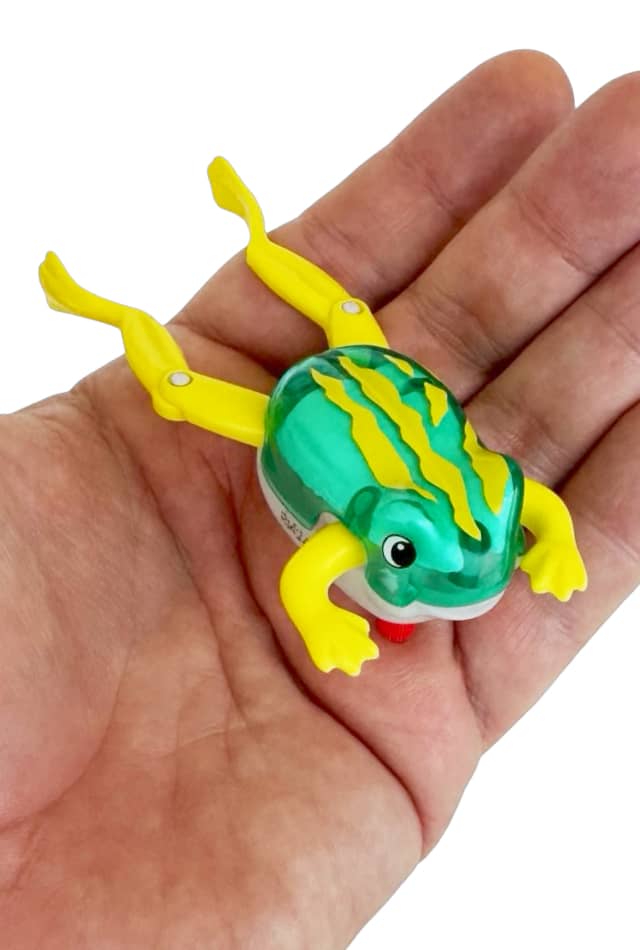 Froggy Leg Kicking Water Wind Up